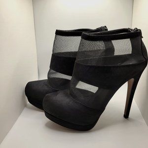 ALDO - Size 8 - Suede and mesh bootie with platform